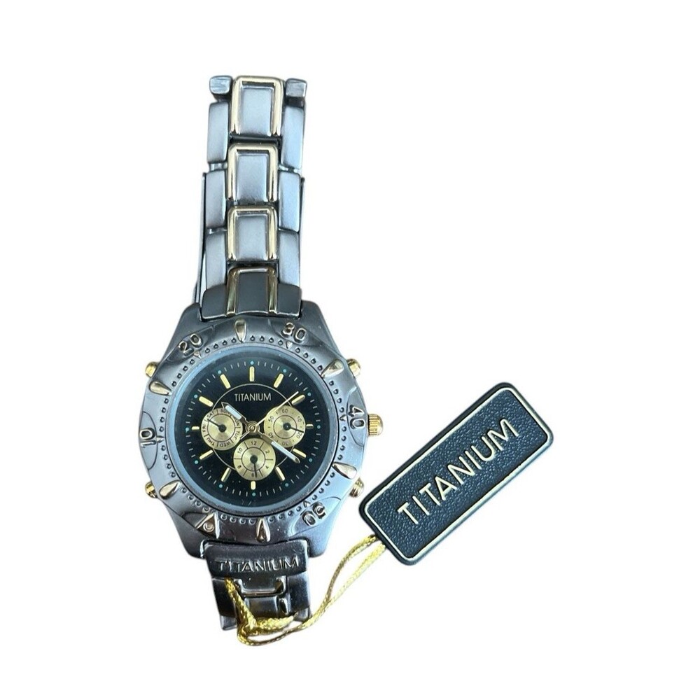 Men's Universal Titanium Watch Wristwatch Chronograph  Needs New Battery